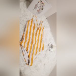 This is a cute one pieace swimwear